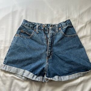 Vintage LEI High Waisted Jean Shorts